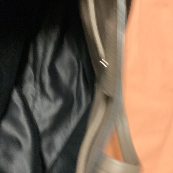 Miu Miu Vitello soft tote bag - Picture 6 of 7